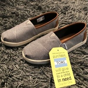 Toms [girl]